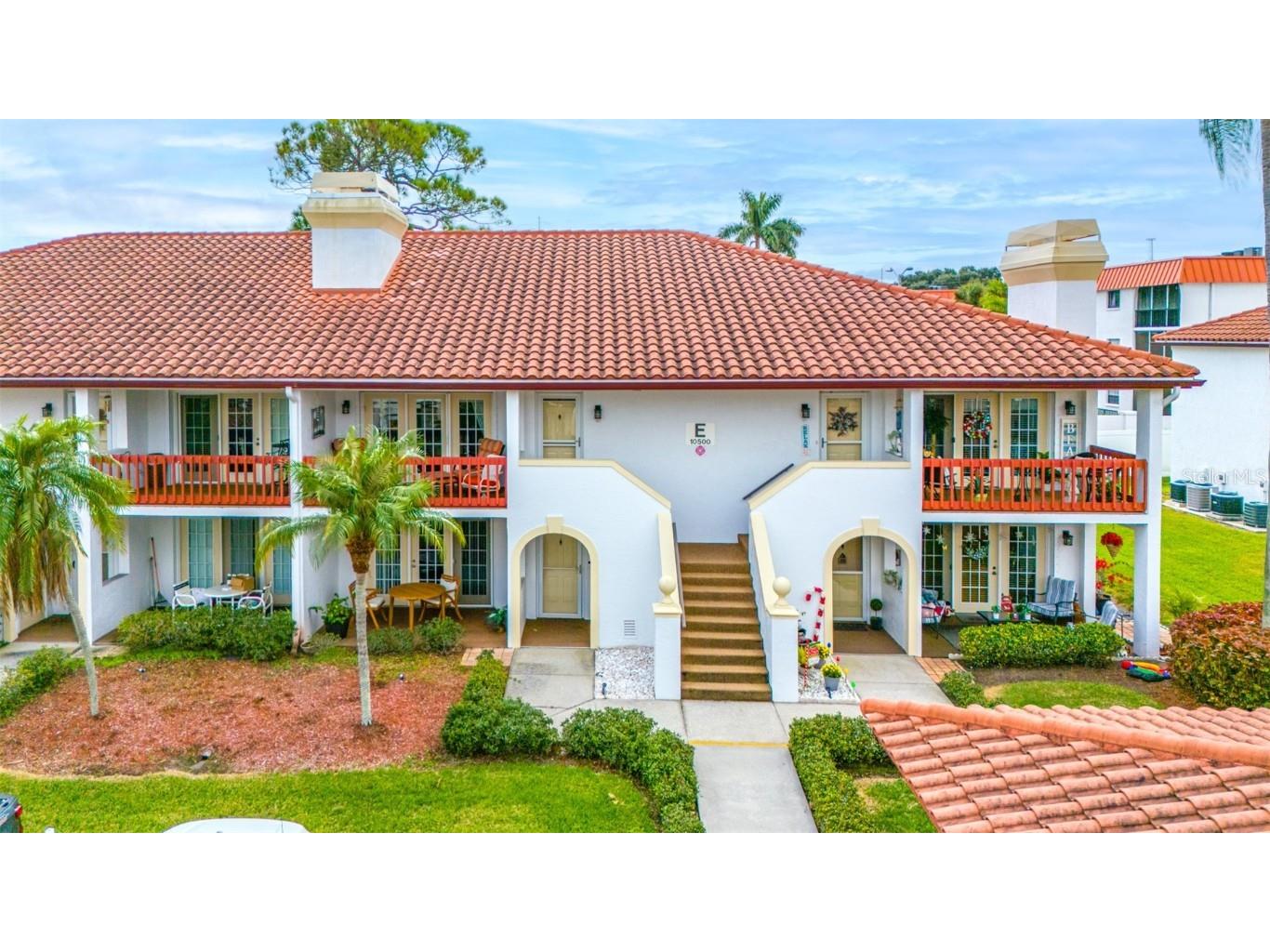 10500 Village Drive #203 Seminole FL 33772 U8223105 image1