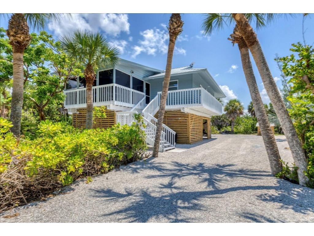 10500 Yacht Basin Drive Placida FL 33946 - INTERCOASTAL WATERWAY TB8319370 image1