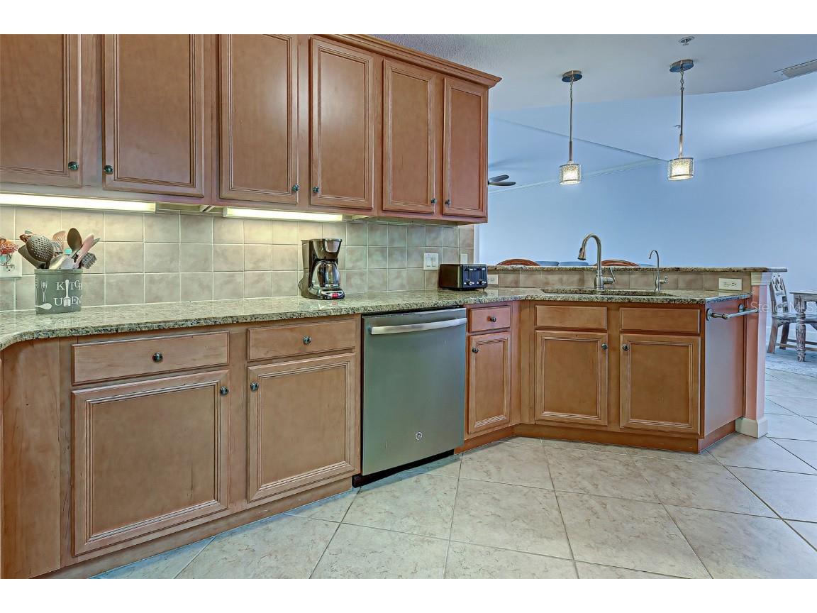 10501 Amberjack Way #103 Englewood FL 34224 - LEMON CREEK N6136592 image29