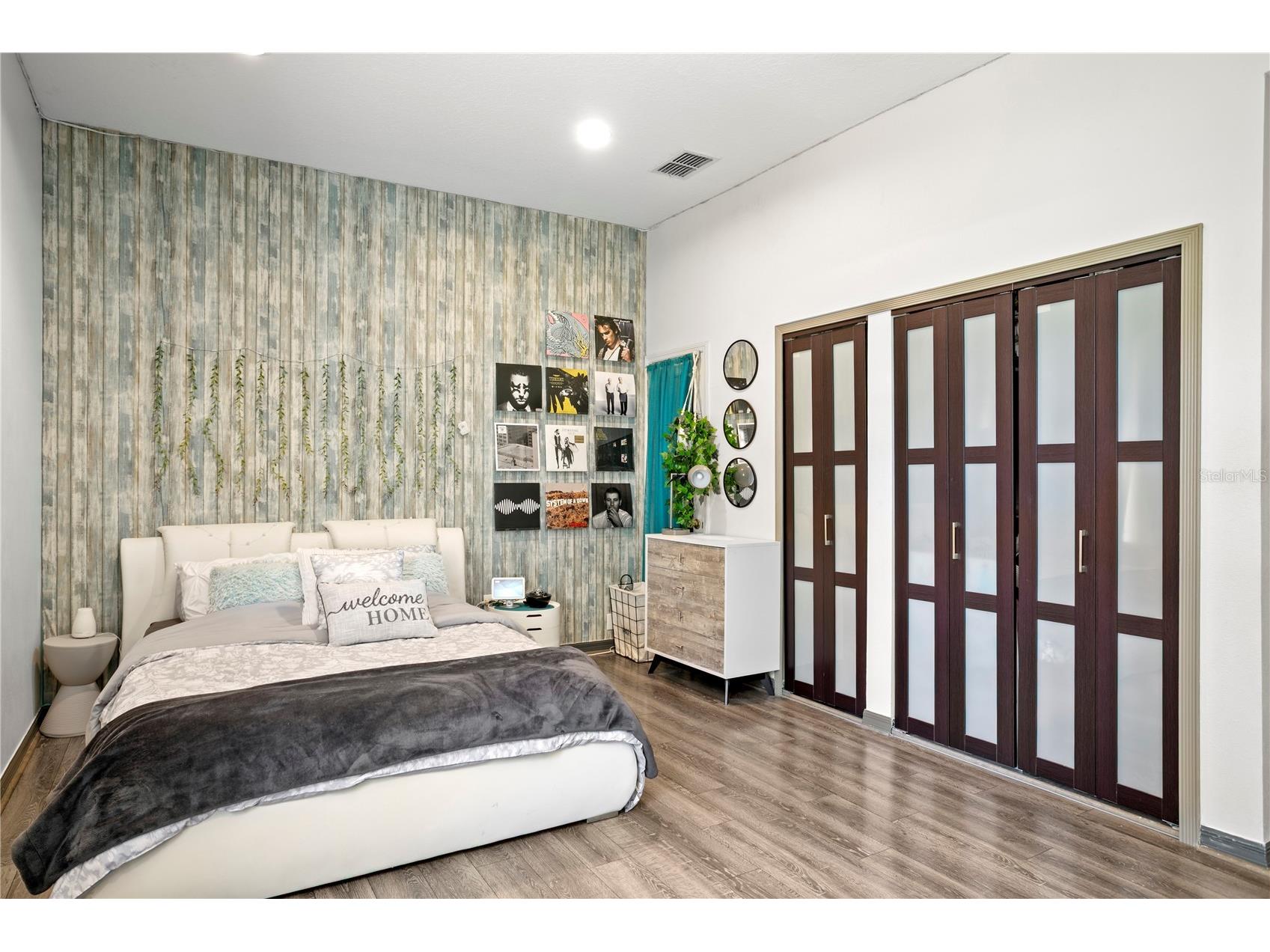 10501 Cyndee Lane Odessa FL 33556 TB8476959 image3