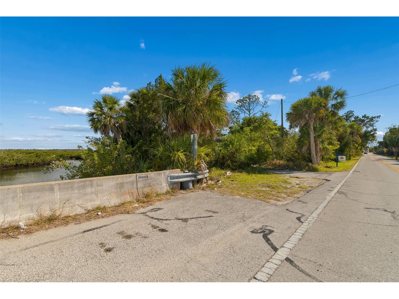 10501 Pine Island Drive Weeki Wachee FL 34607 TB8501588 image44