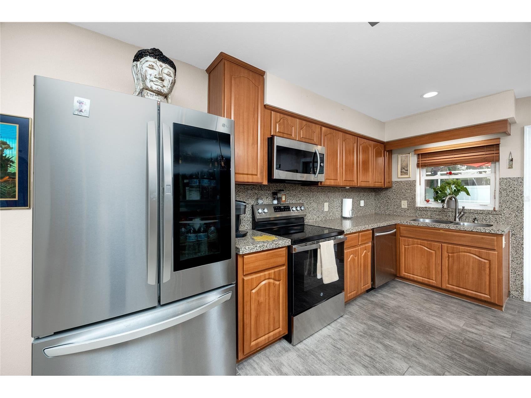 10504 Lacera Drive Tampa FL 33618 - LAKE CARROLL TB8407323 image11