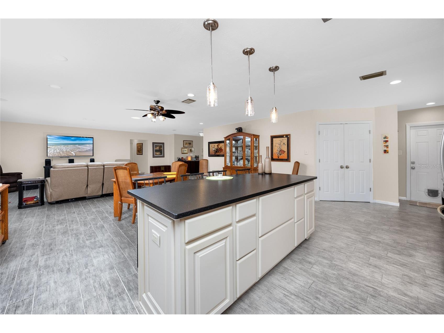 10504 Lacera Drive Tampa FL 33618 - LAKE CARROLL TB8407323 image12