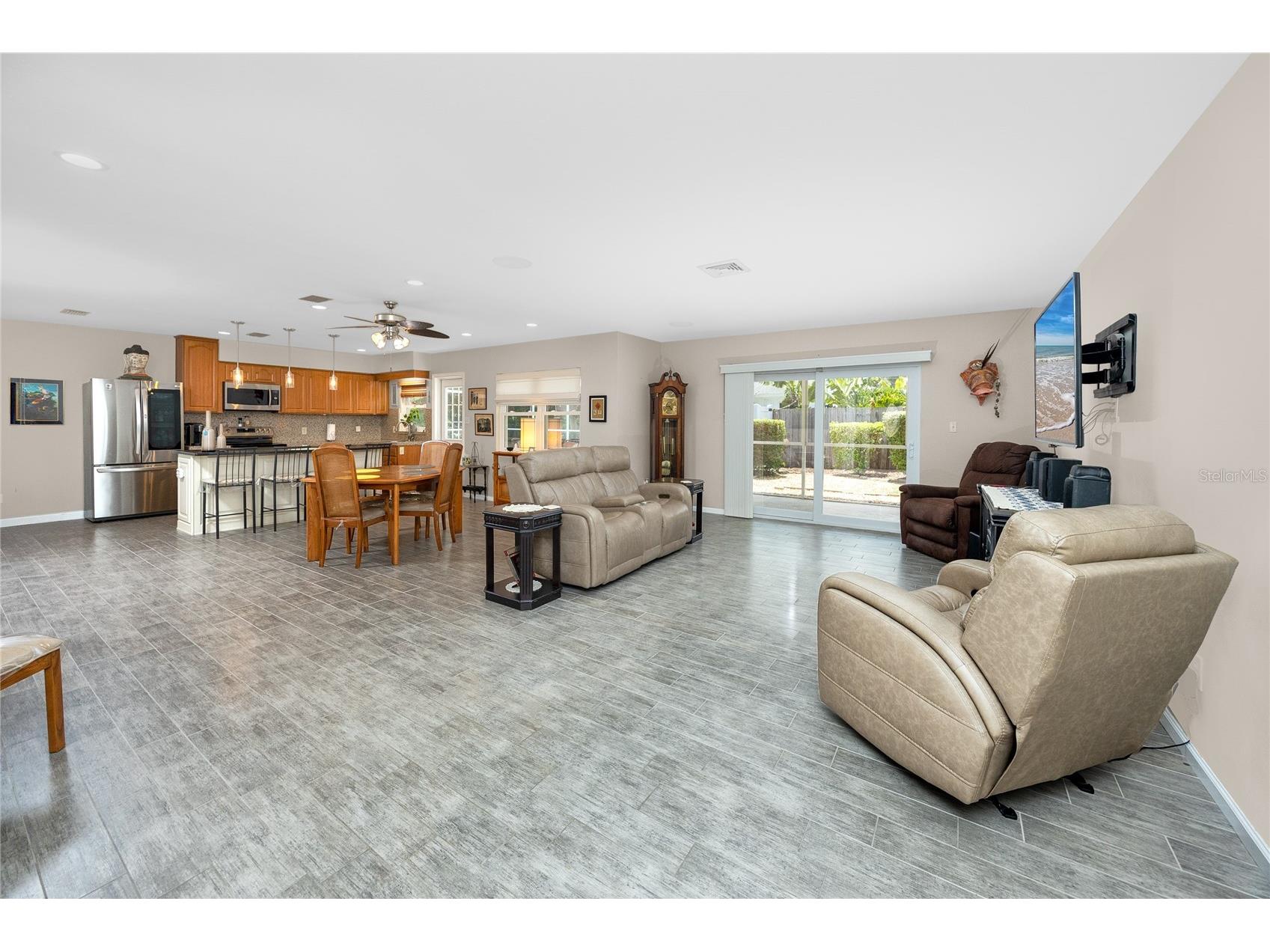 10504 Lacera Drive Tampa FL 33618 - LAKE CARROLL TB8407323 image5