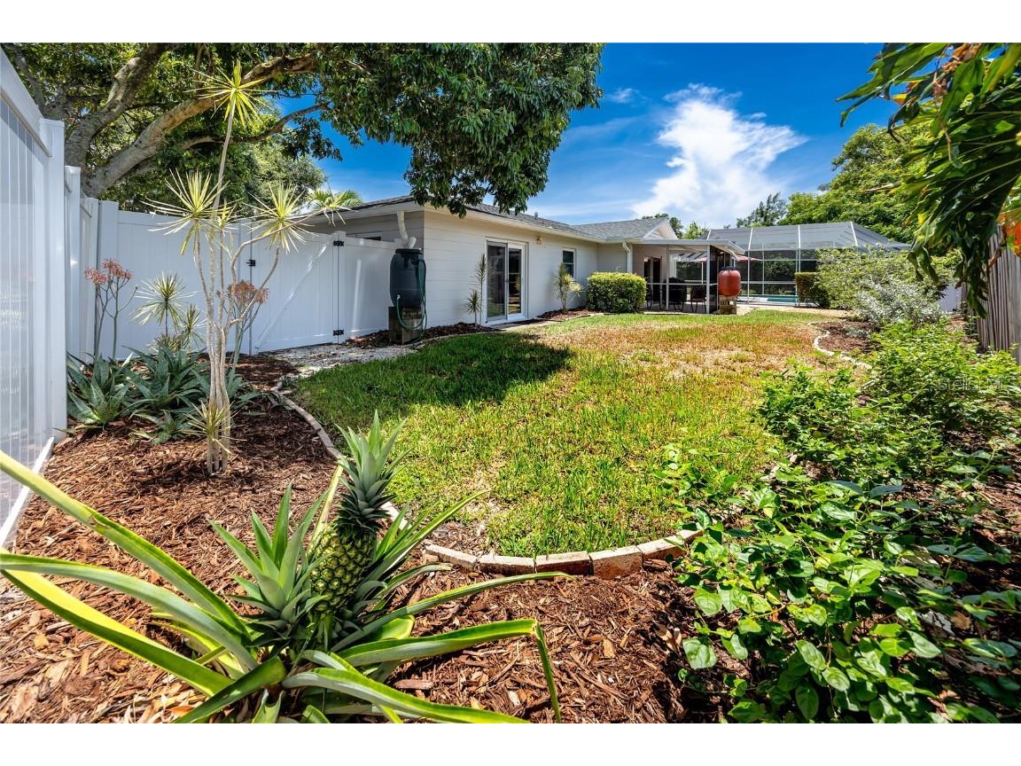 10504 Lacera Drive Tampa FL 33618 - LAKE CARROLL TB8407360 image31