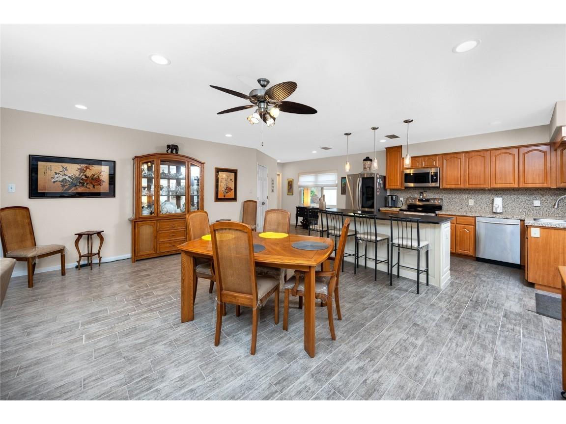 10504 Lacera Drive Tampa FL 33618 - LAKE CARROLL TB8407360 image7