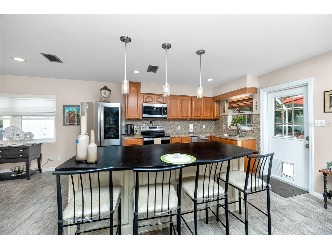 10504 Lacera Drive Tampa FL 33618 - LAKE CARROLL TB8407360 image9