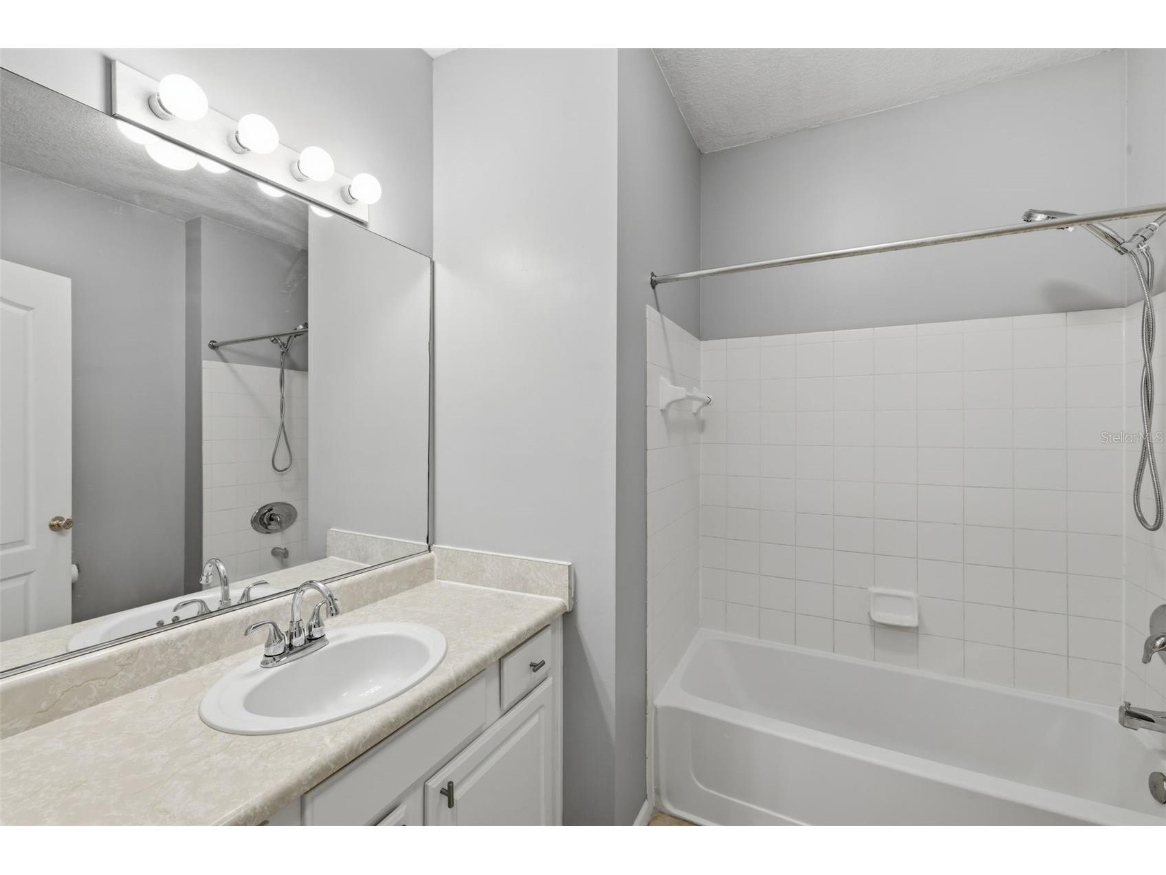 10504 Villa View Circle Tampa FL 33647 TB8497044 image15