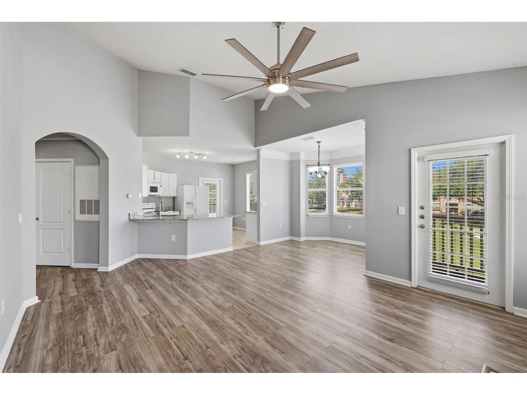 10504 Villa View Circle Tampa FL 33647 TB8497044 image4