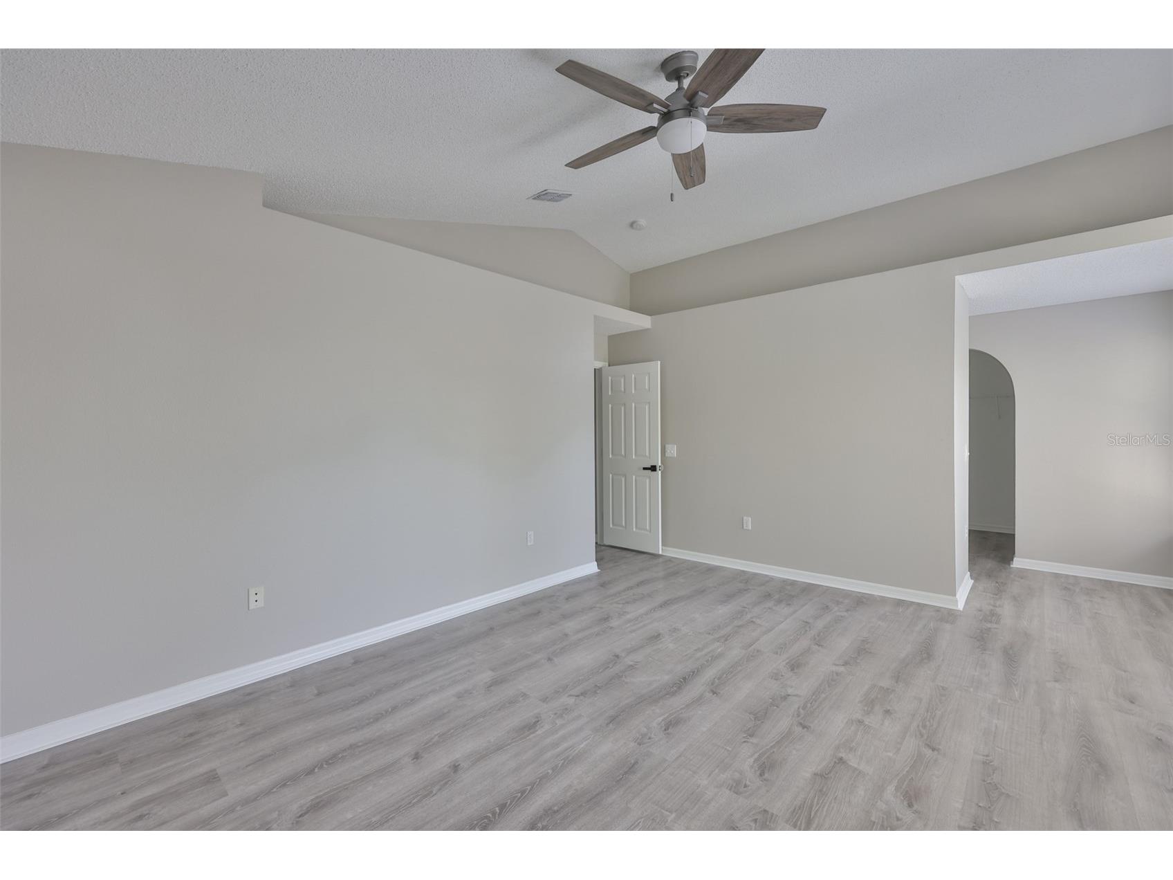 10505 Opus Drive Riverview FL 33579 TB8497155 image32