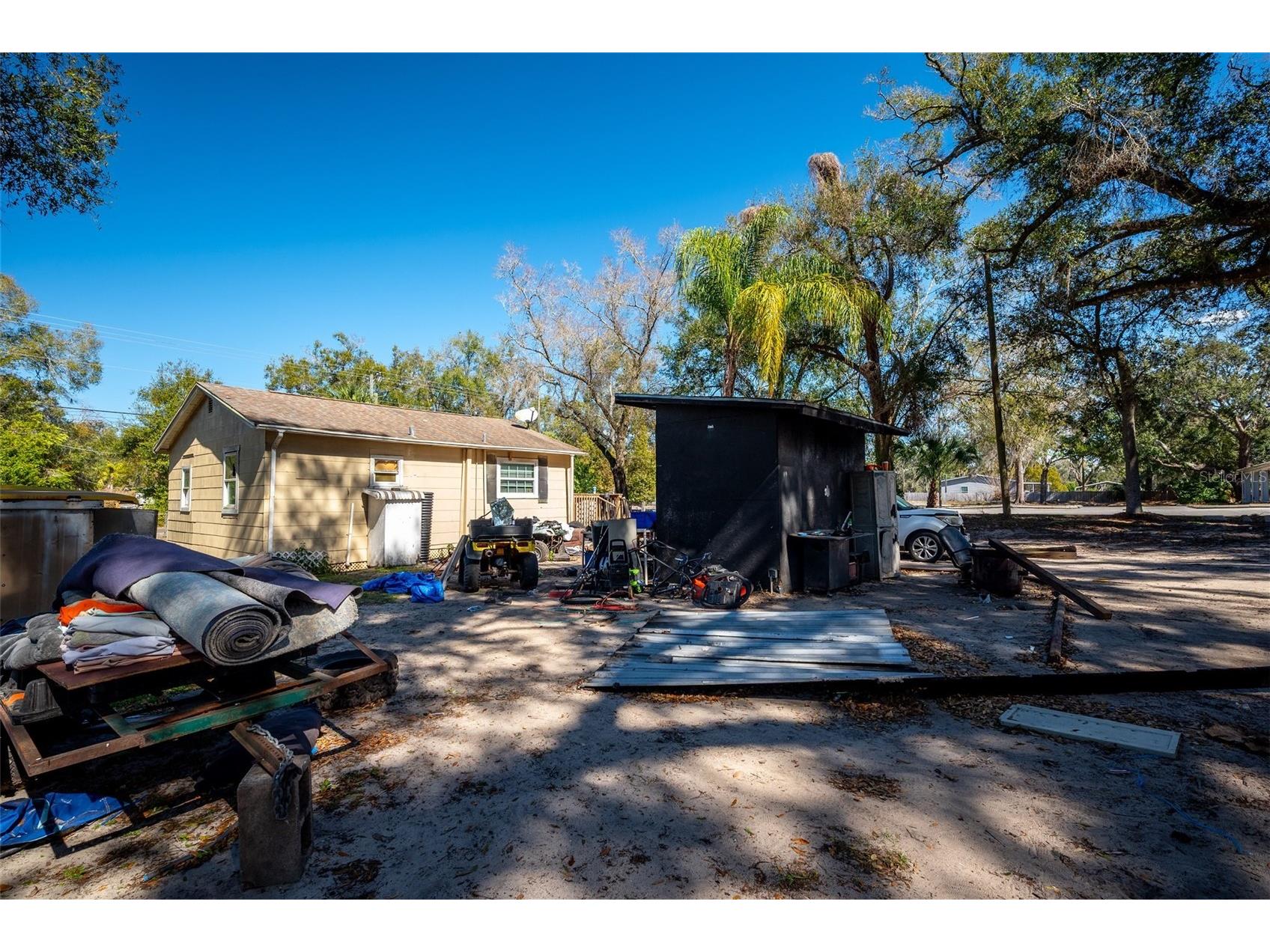 10507 Main Street Thonotosassa FL 33592 C7523460 image15