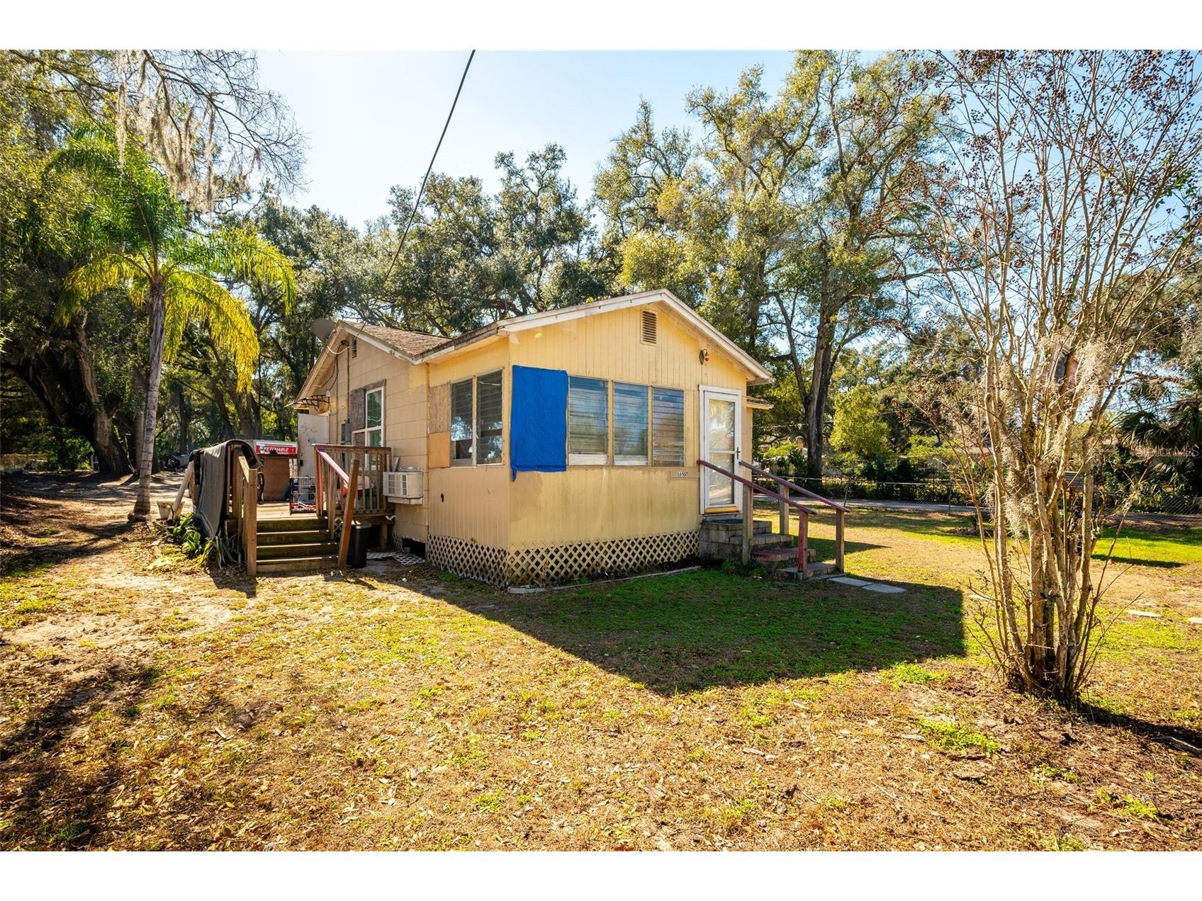 10507 Main Street Thonotosassa FL 33592 C7523460 image3