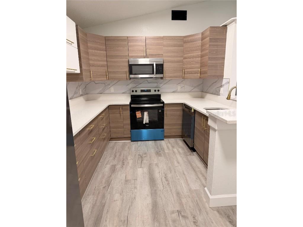 10507 Parkcrest Drive Tampa FL 33624 TB8454343 image17