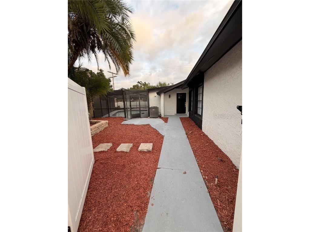 10507 Parkcrest Drive Tampa FL 33624 TB8454343 image46