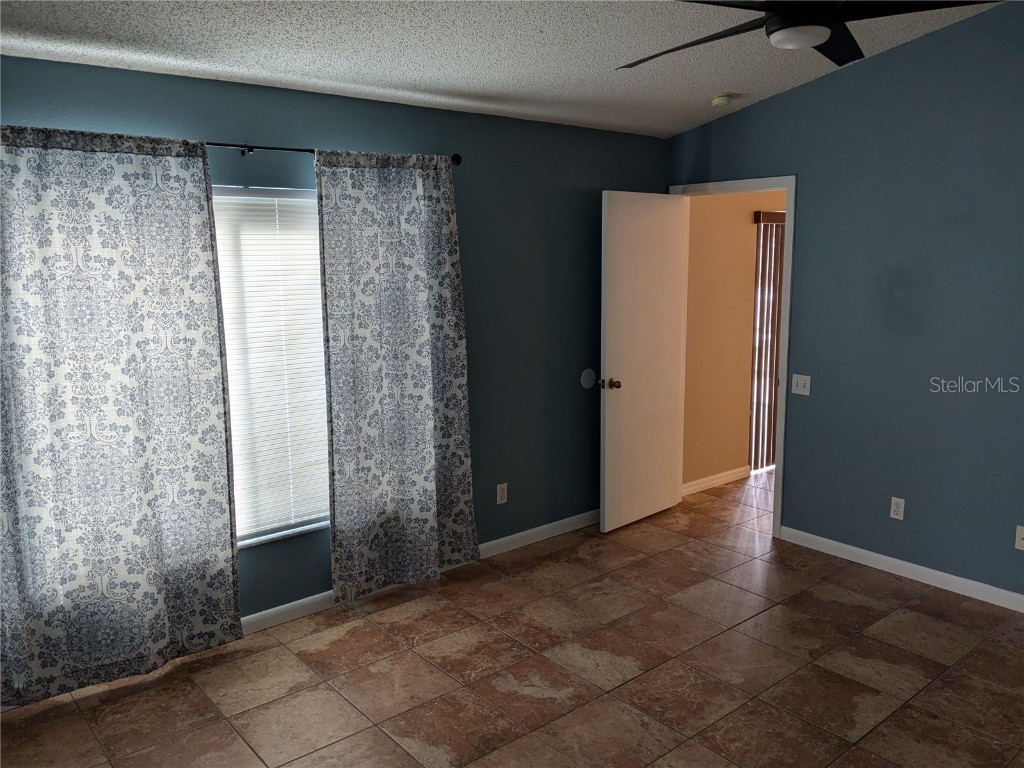 10507 Walker Vista Drive Riverview FL 33578 - COMMUNITY RETENTION POND G5102564 image37