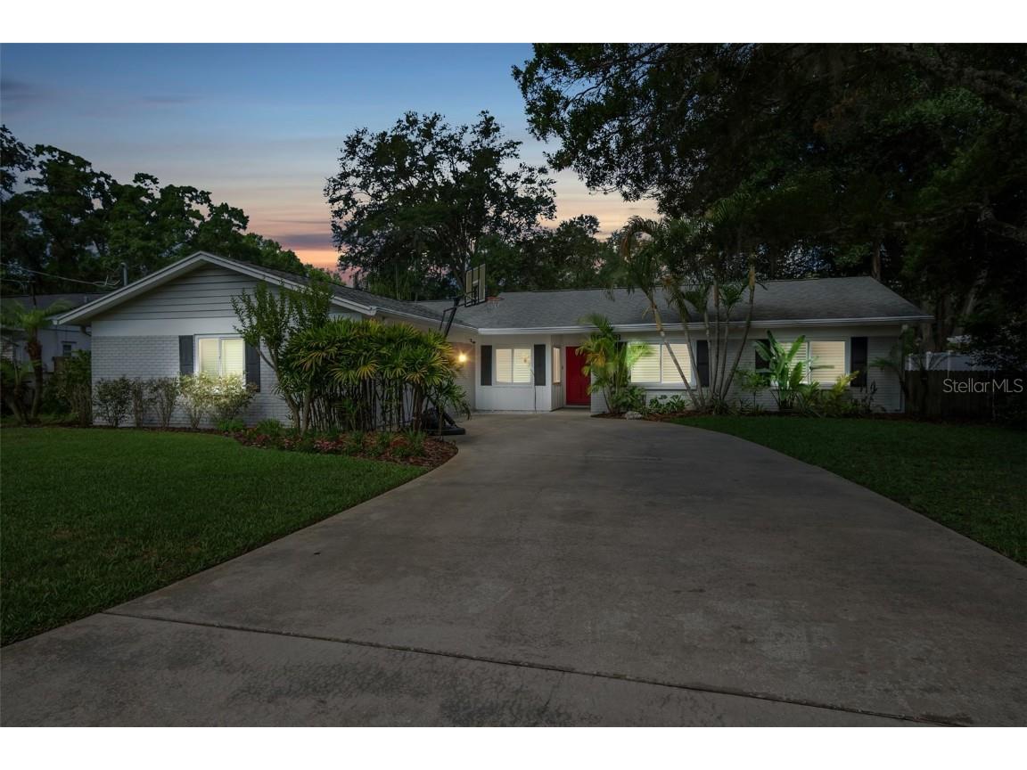 10508 Homestead Drive Tampa FL 33618 T3448859 image1