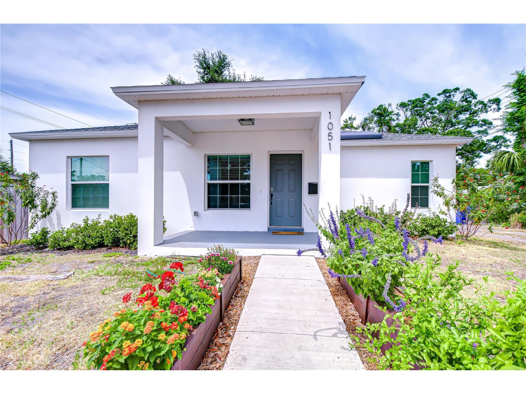 1051 44th Street S Saint Petersburg FL 33711 TB8508689 image1