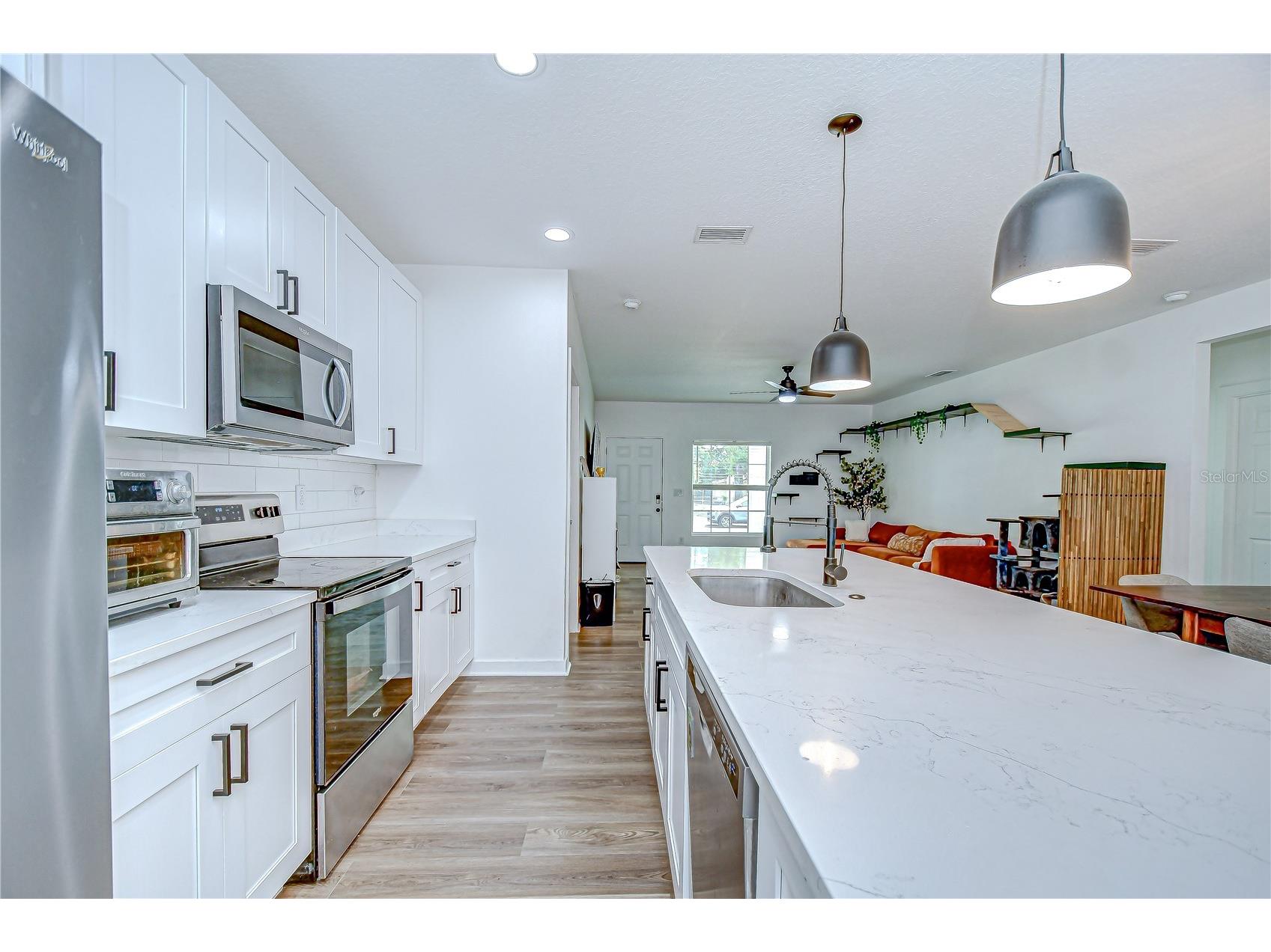 1051 44th Street S Saint Petersburg FL 33711 TB8508689 image10