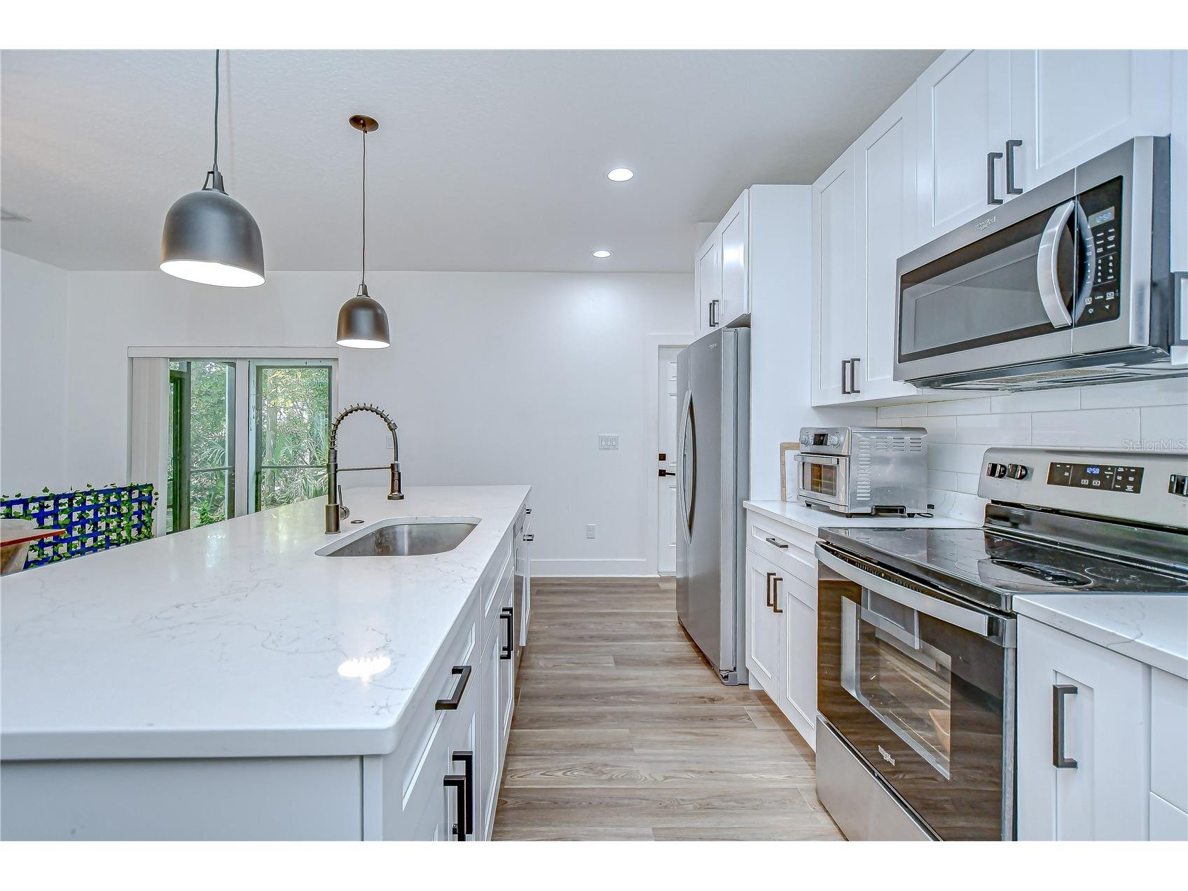 1051 44th Street S Saint Petersburg FL 33711 TB8508689 image11