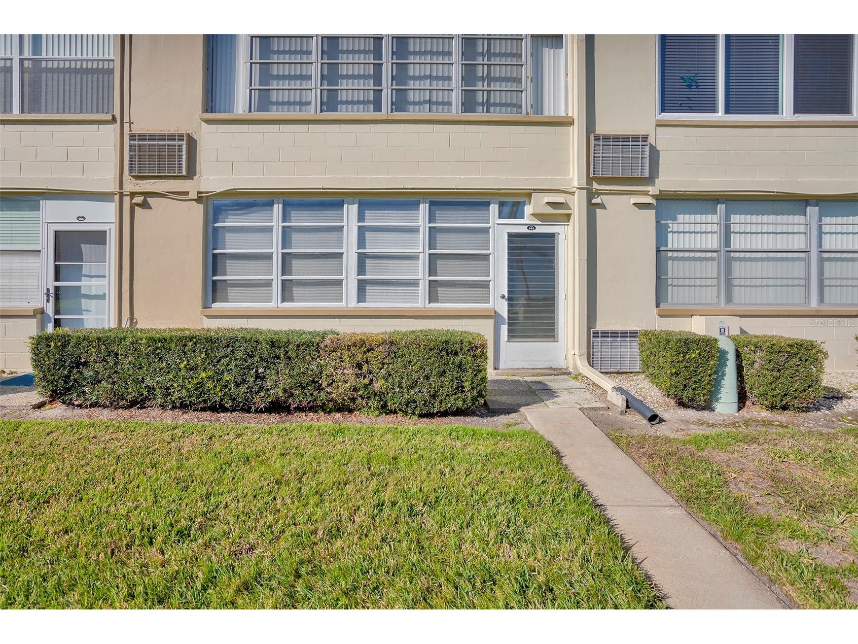 1051 79th Avenue N #103 Saint Petersburg FL 33702 U8252408 image10