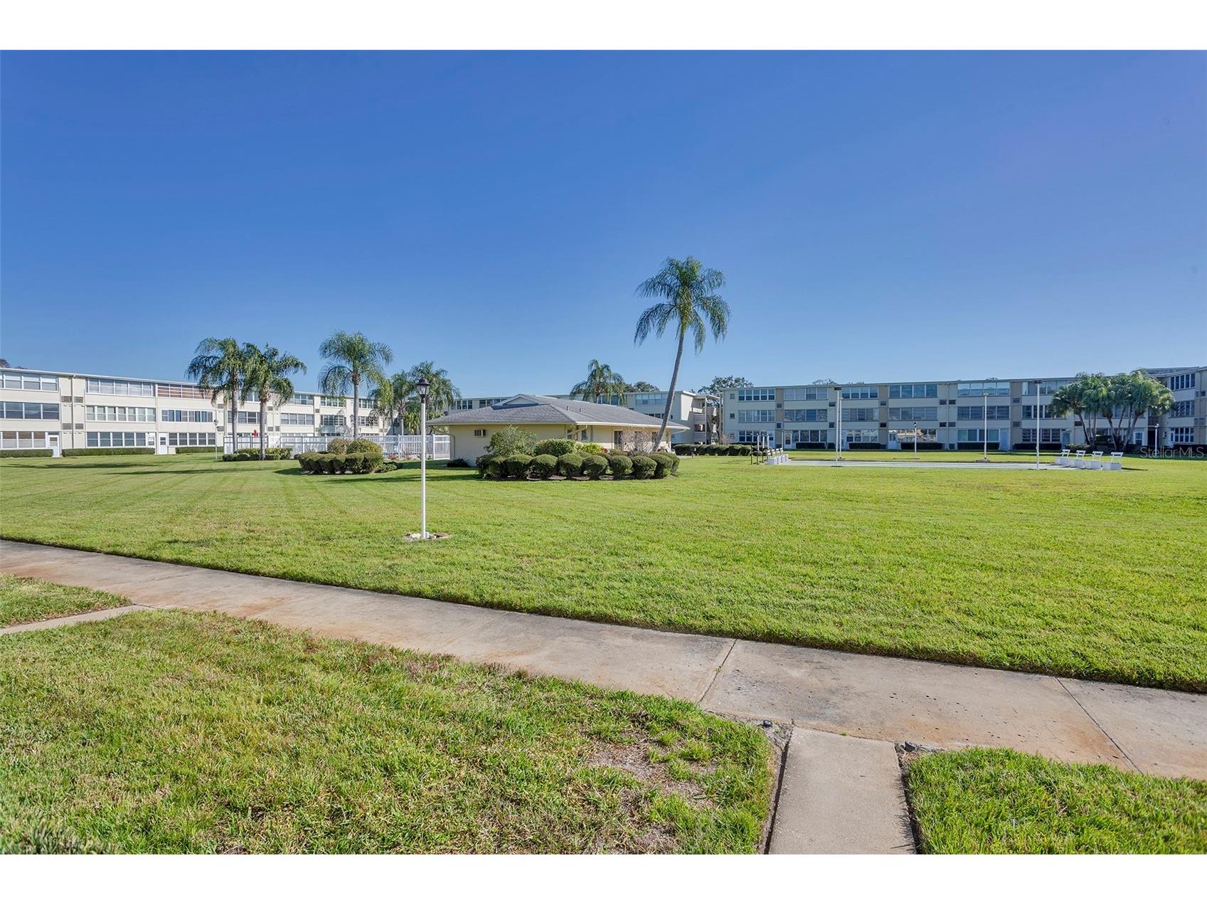 1051 79th Avenue N #103 Saint Petersburg FL 33702 U8252408 image14