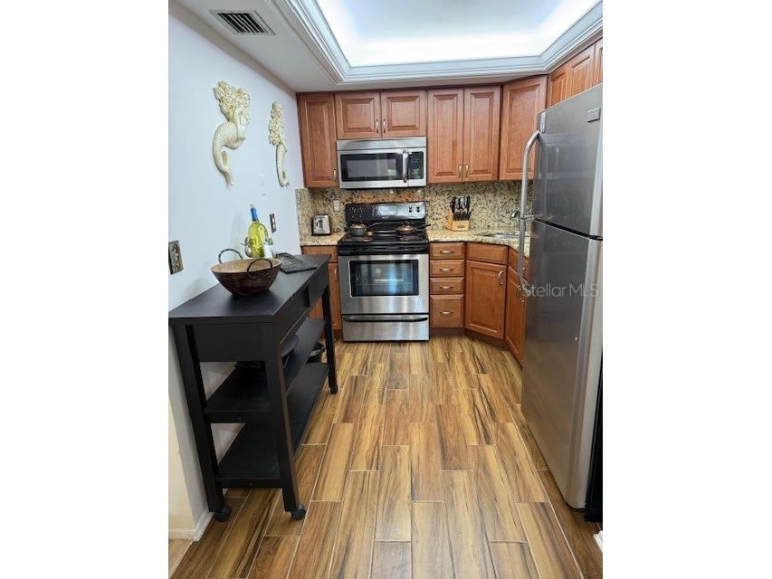 1051 79th Avenue N #202 Saint Petersburg FL 33702 TB8474197 image18