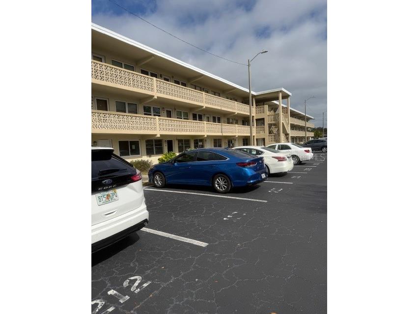 1051 79th Avenue N #212 Saint Petersburg FL 33702 TB8468819 image2