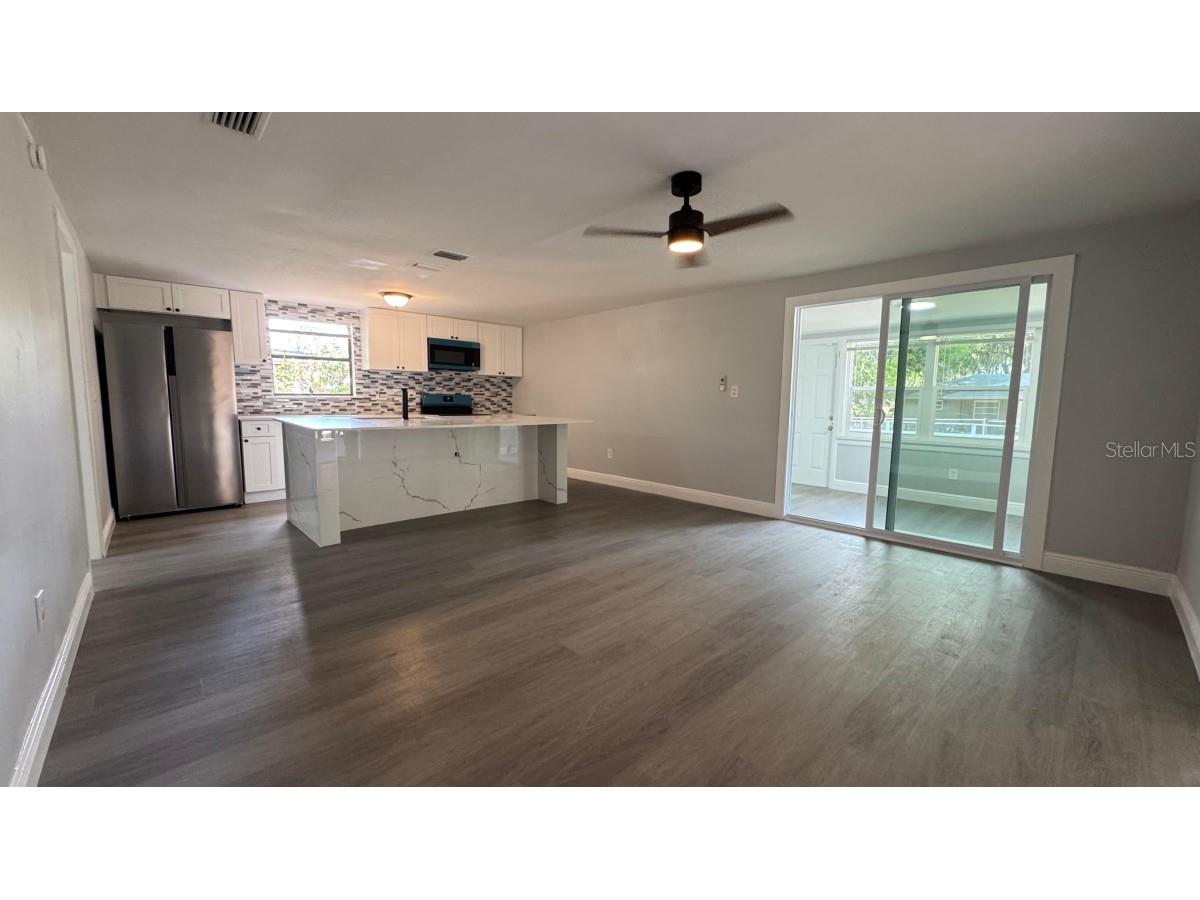 1051 Cr 464 Lake Panasoffkee FL 33538 A4692402 image5