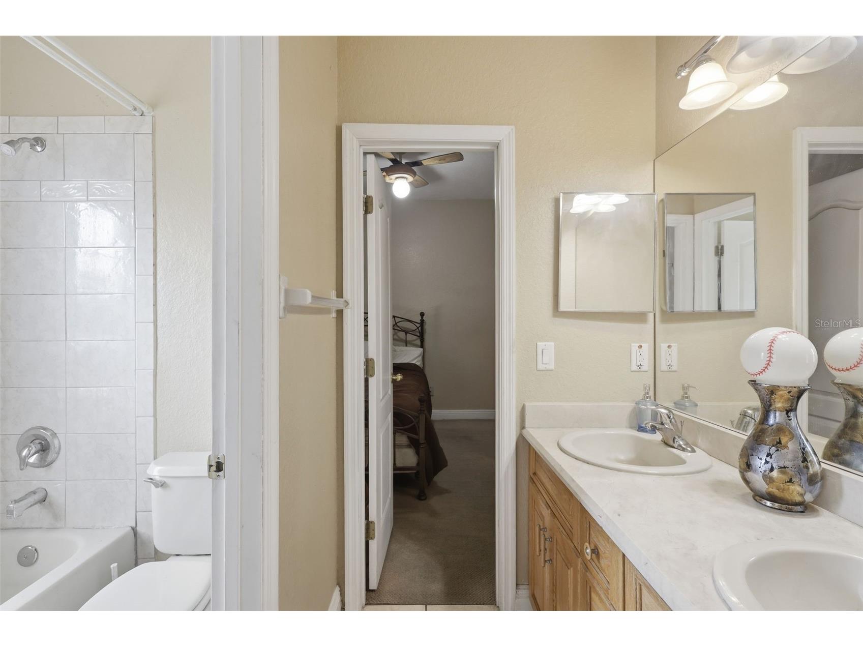 1051 Dunbar Avenue Sanford FL 32771 O6393808 image35