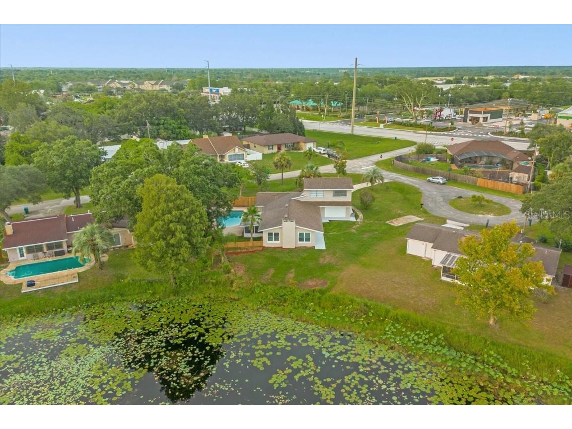 1051 Eva Street Deltona FL 32725 - Clear Lake O6133201 image1