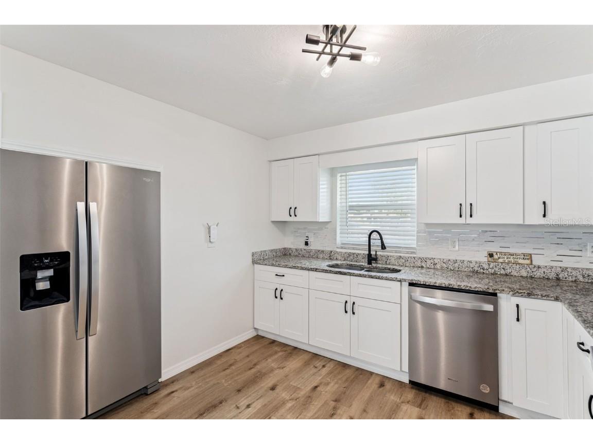 1051 Eva Street Deltona FL 32725 - Clear Lake O6351493 image13