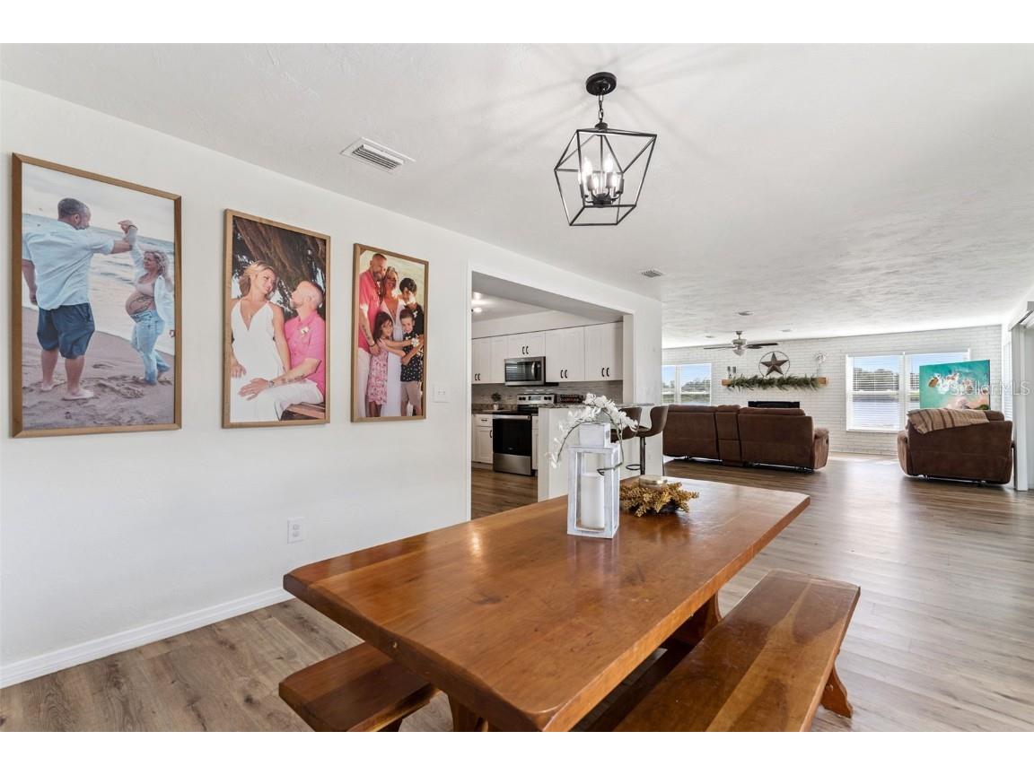 1051 Eva Street Deltona FL 32725 - Clear Lake O6351493 image18