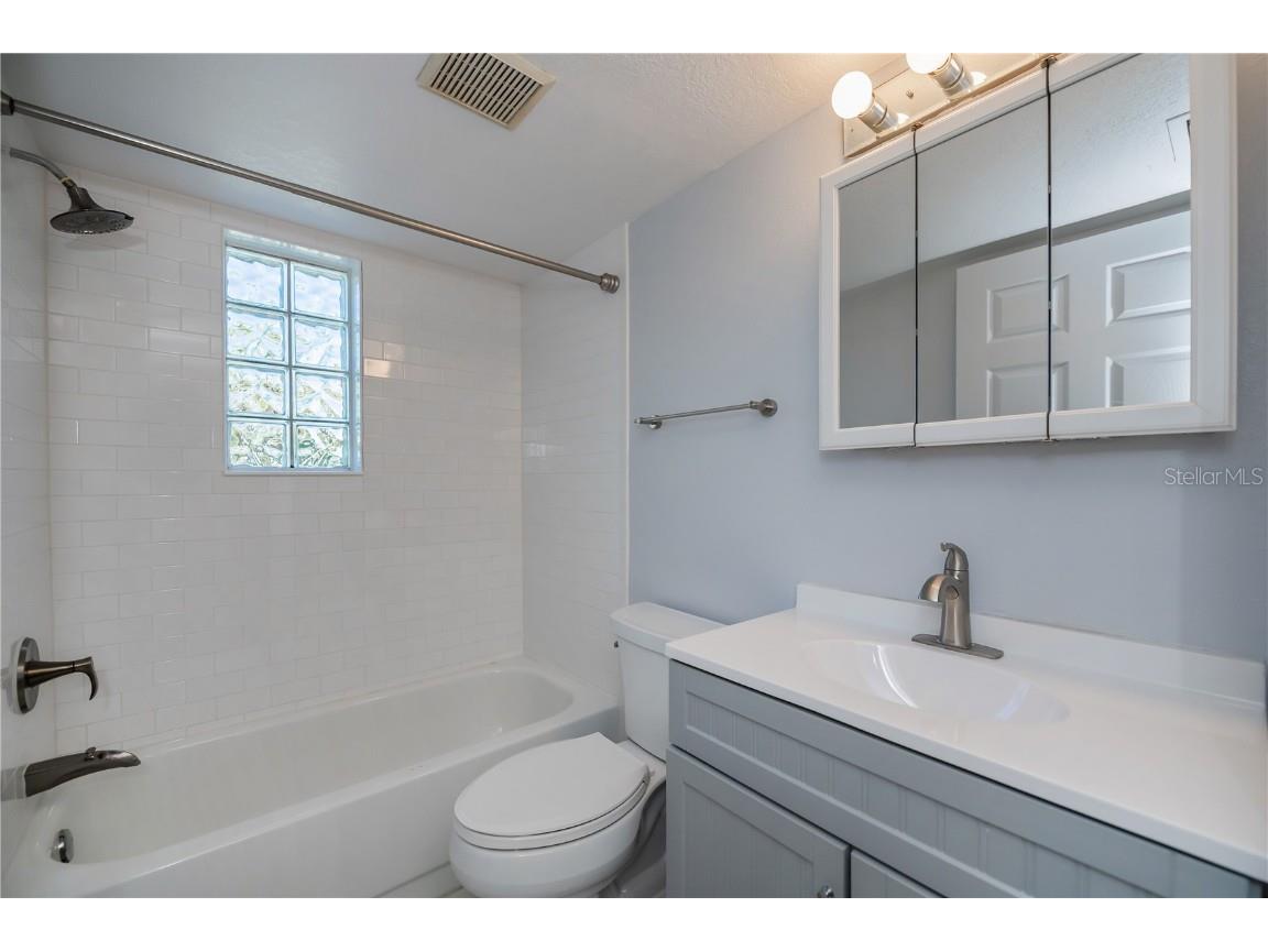 1051 Forrest Nelson Boulevard #104 Port Charlotte FL 33952 C7508184 image17