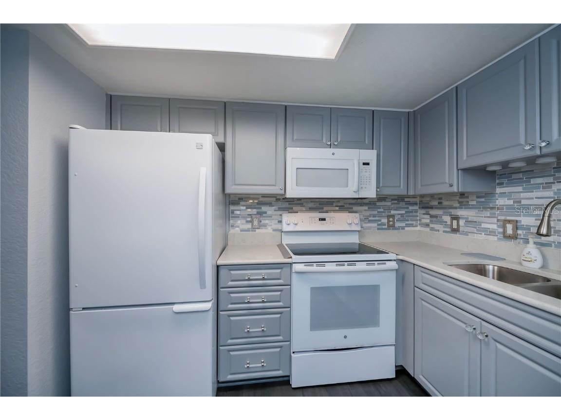 1051 Forrest Nelson Boulevard #104 Port Charlotte FL 33952 C7508184 image9