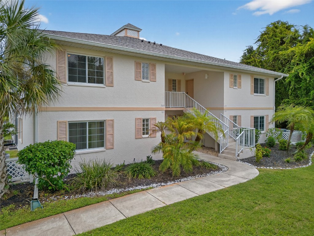 1051 Forrest Nelson Boulevard #203 Port Charlotte FL 33952 C7515221 image1