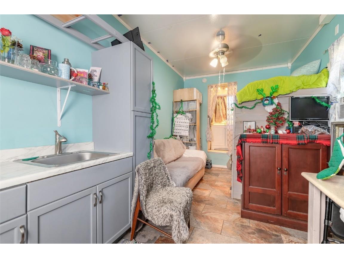 1051 Green Acres Circle N South Daytona FL 32119 V4946380 image19