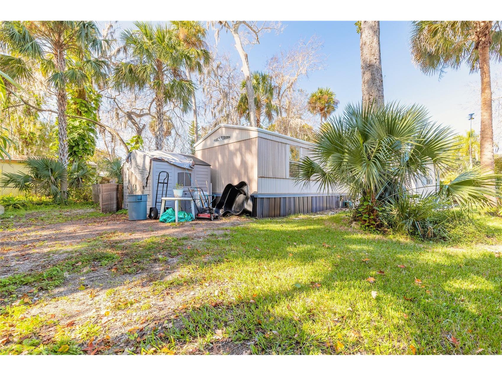 1051 Green Acres Circle N South Daytona FL 32119 V4946380 image26