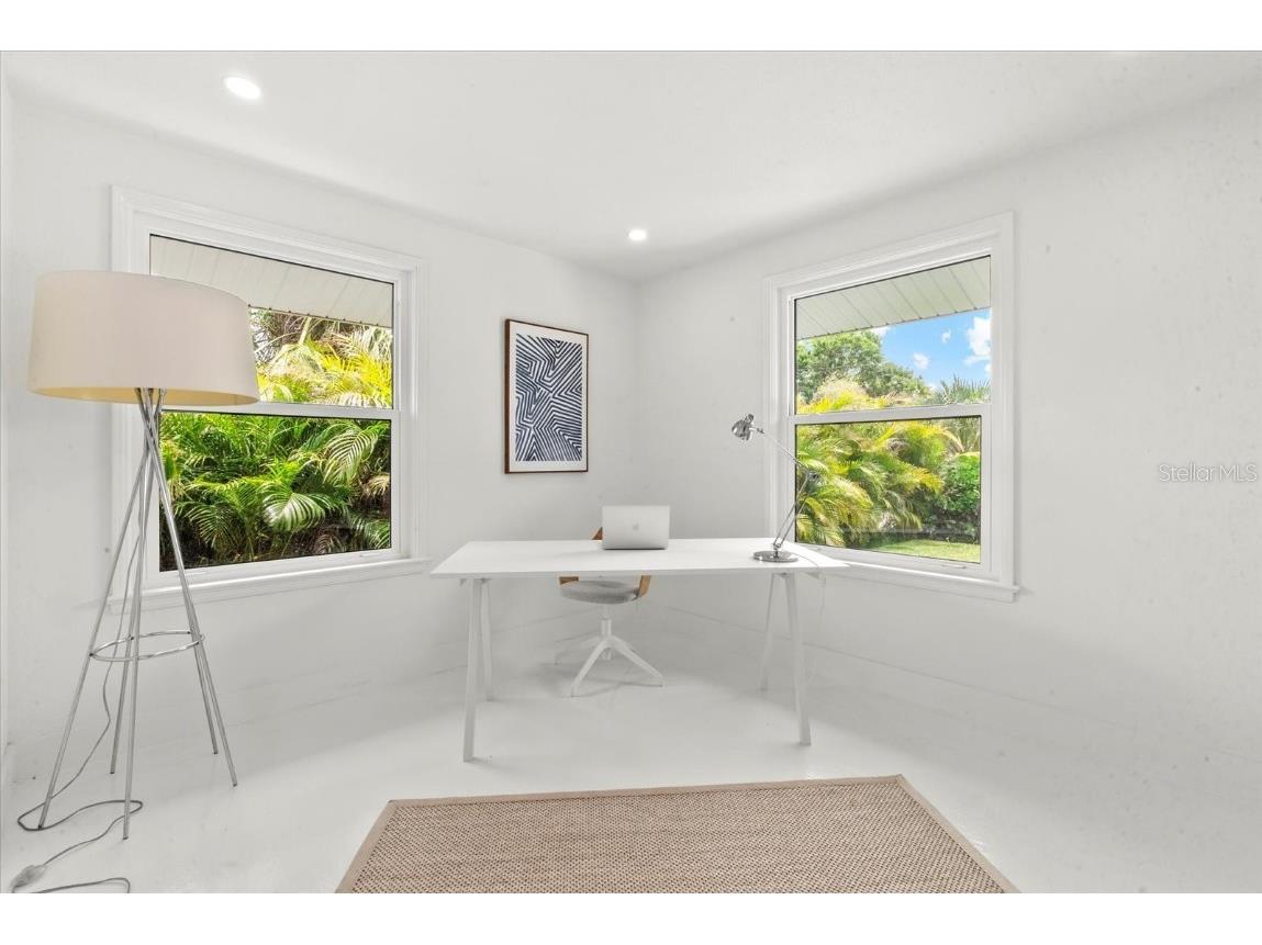 1051 Indian Beach Drive Sarasota FL 34234 A4673503 image14