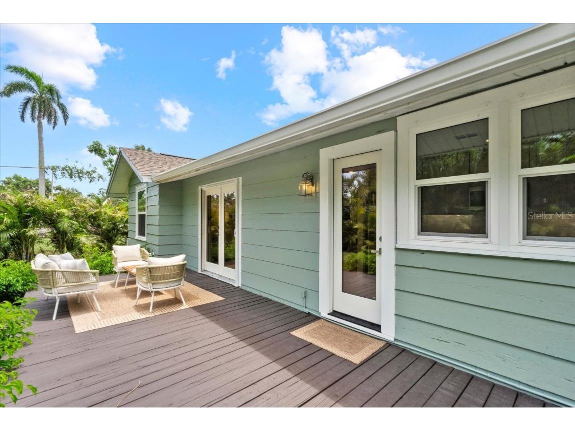 1051 Indian Beach Drive Sarasota FL 34234 A4673503 image22