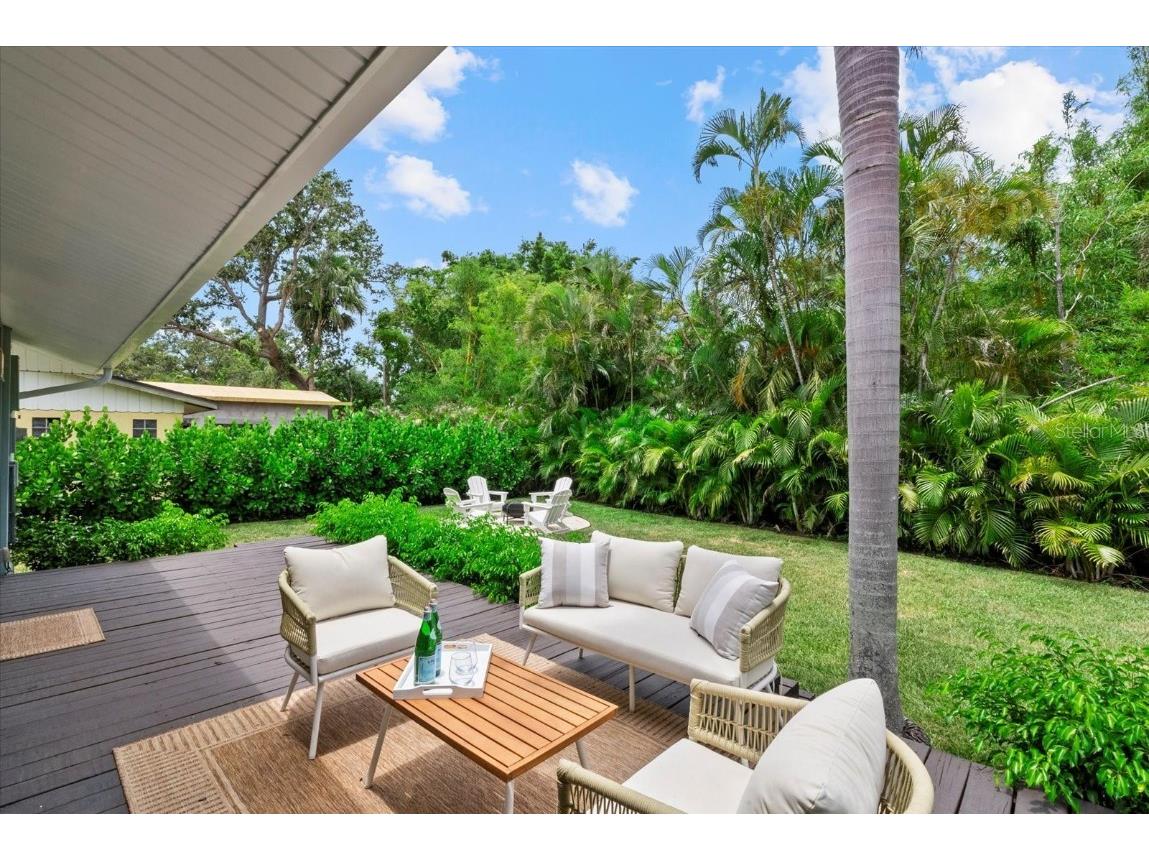 1051 Indian Beach Drive Sarasota FL 34234 A4673503 image23