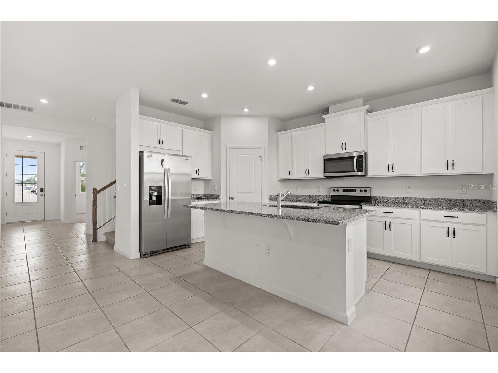 1051 Lakeshore Breeze Place Kissimmee FL 34747 S5148068 image2