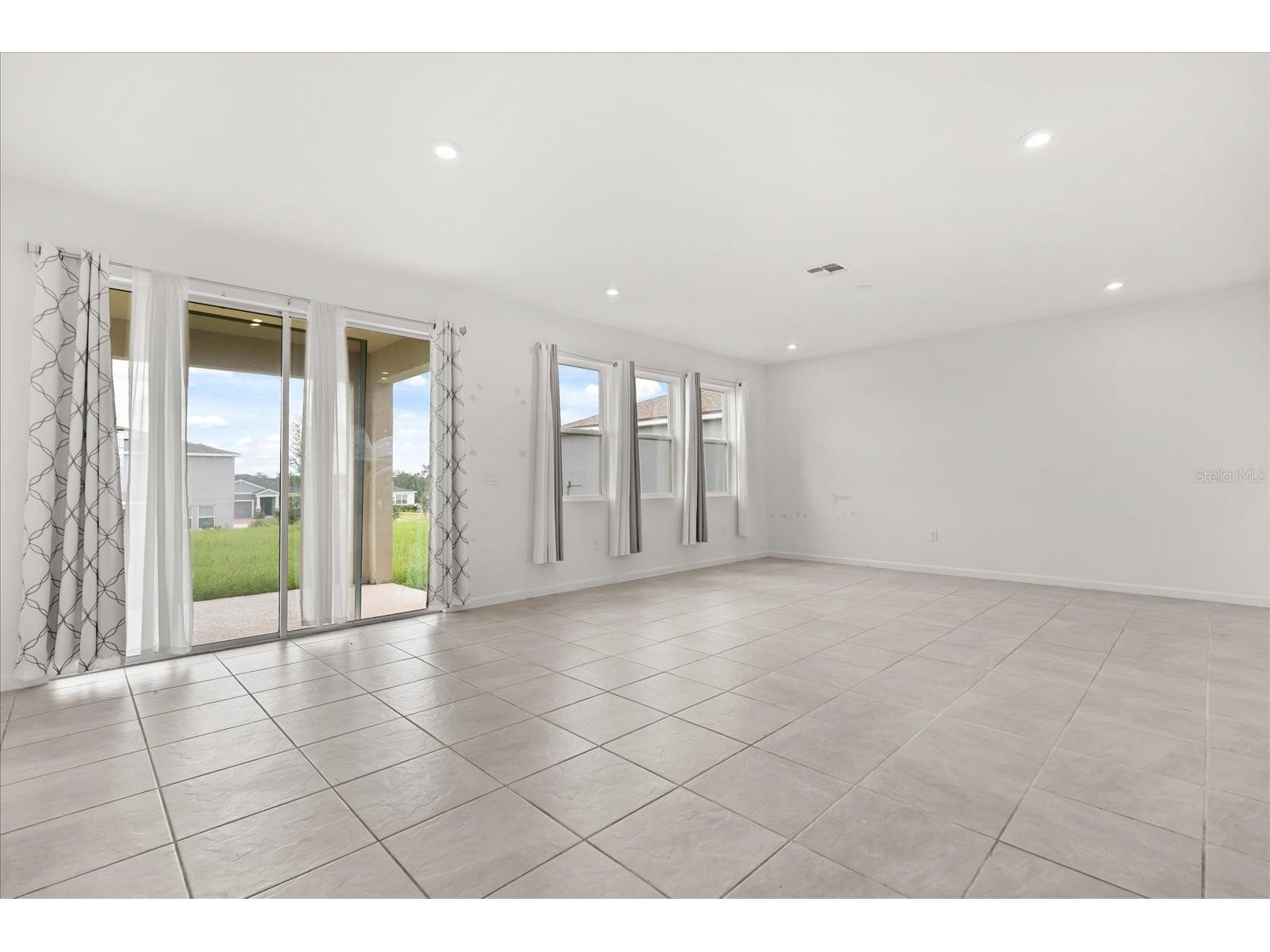 1051 Lakeshore Breeze Place Kissimmee FL 34747 S5148068 image23