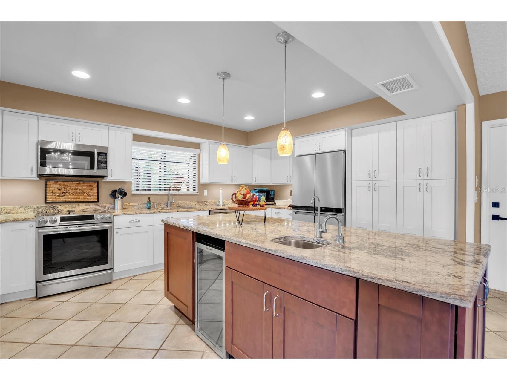 1051 Royal Troon Court Tarpon Springs FL 34688 W7882177 image11
