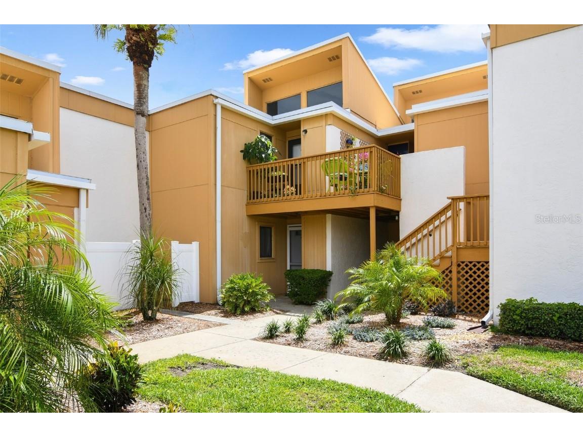 1051 S Highland Street #1B Mount Dora FL 32757 G5083329 image1