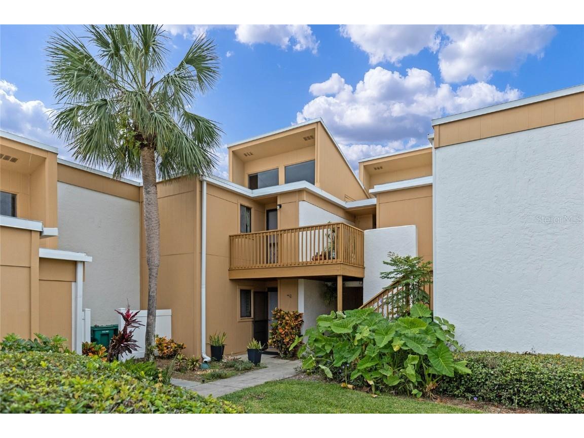 1051 S Highland Street #2C Mount Dora FL 32757 O6258761 image1