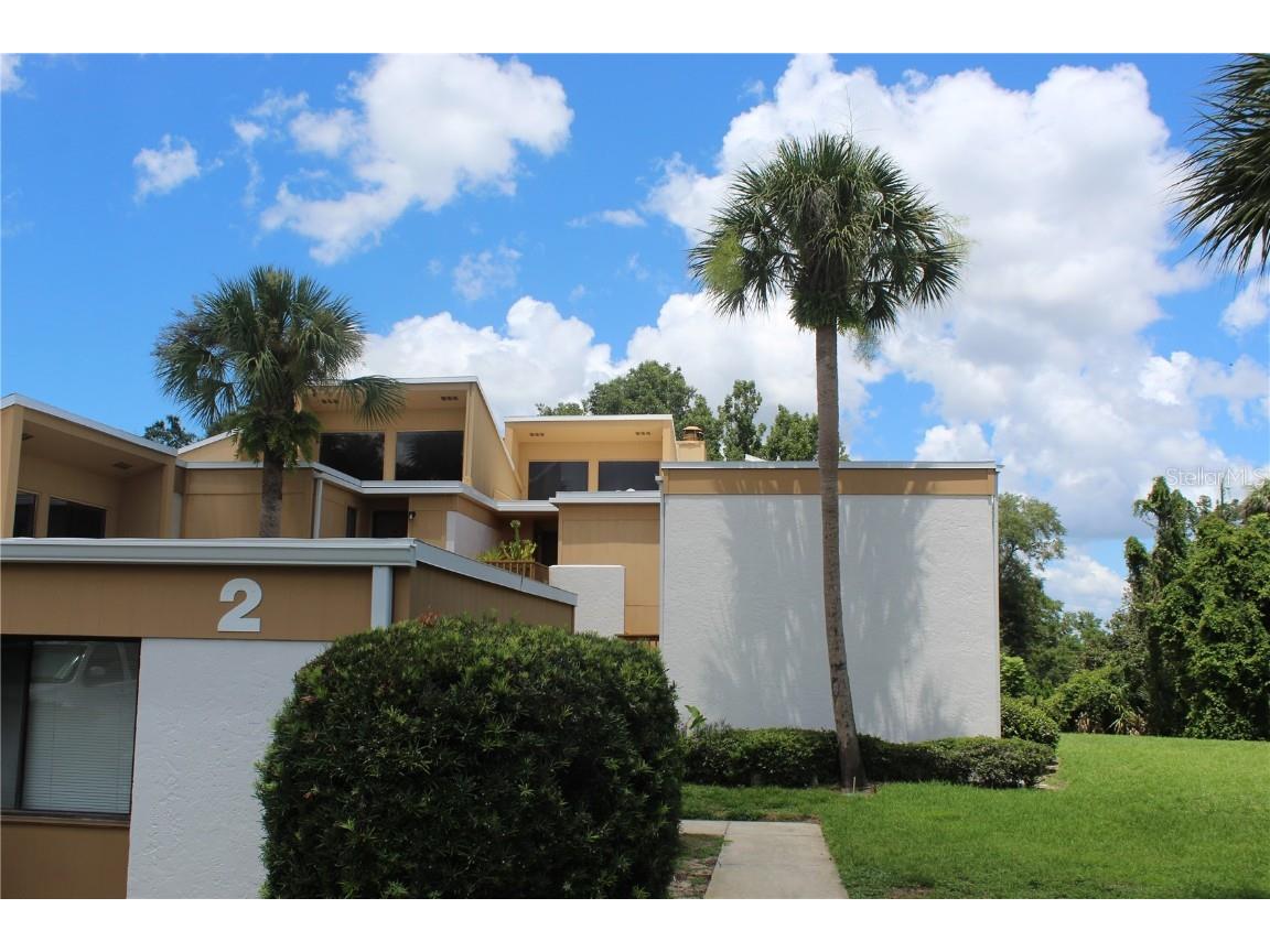 1051 S Highland Street #2D Mount Dora FL 32757 O5981343 image1