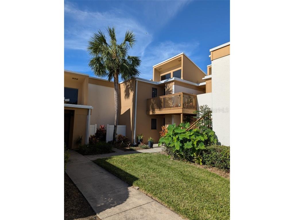 1051 S Highland Street #2E Mount Dora FL 32757 G5088066 image1