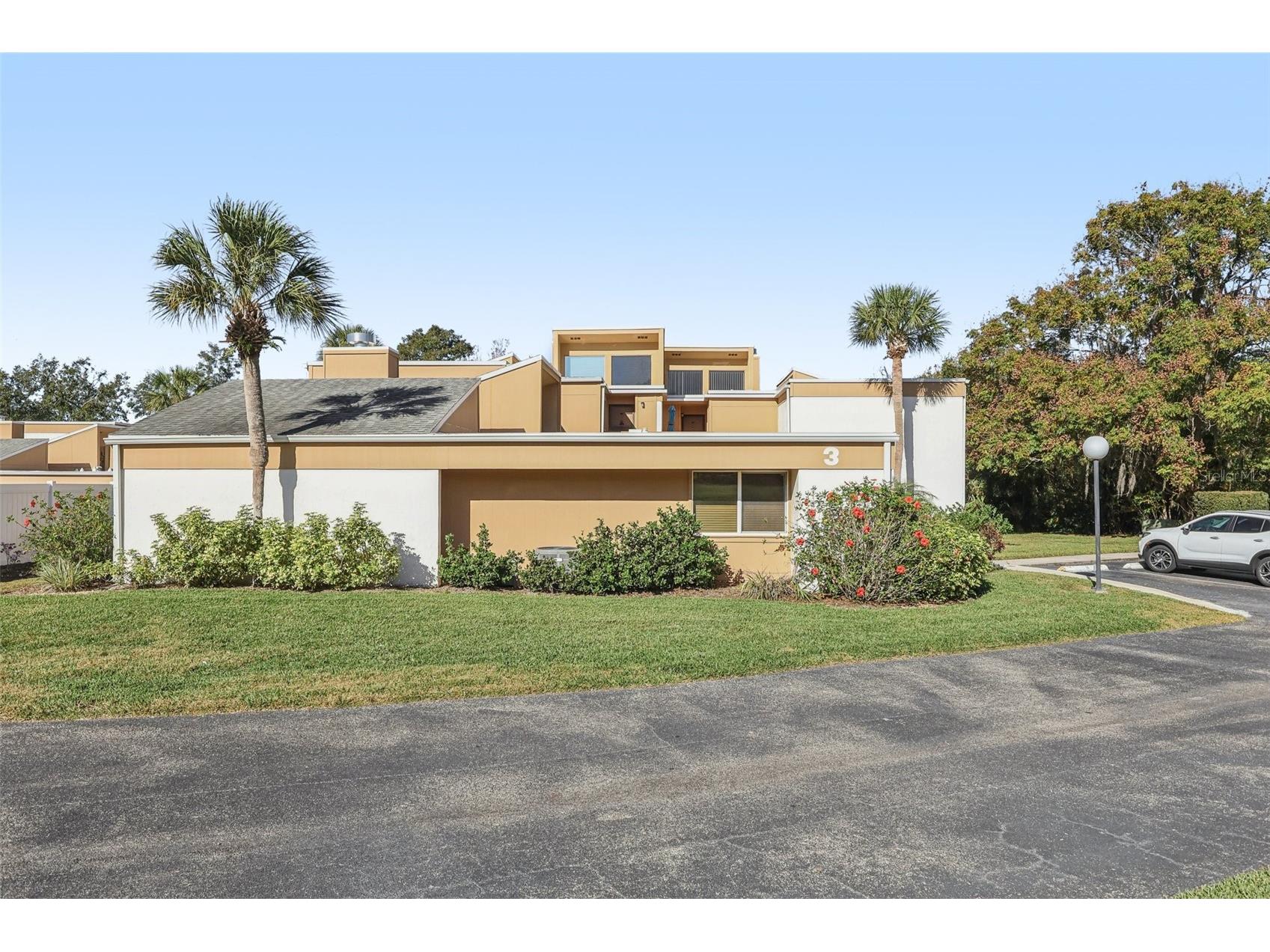 1051 S Highland Street #3B Mount Dora FL 32757 G5106535 image2