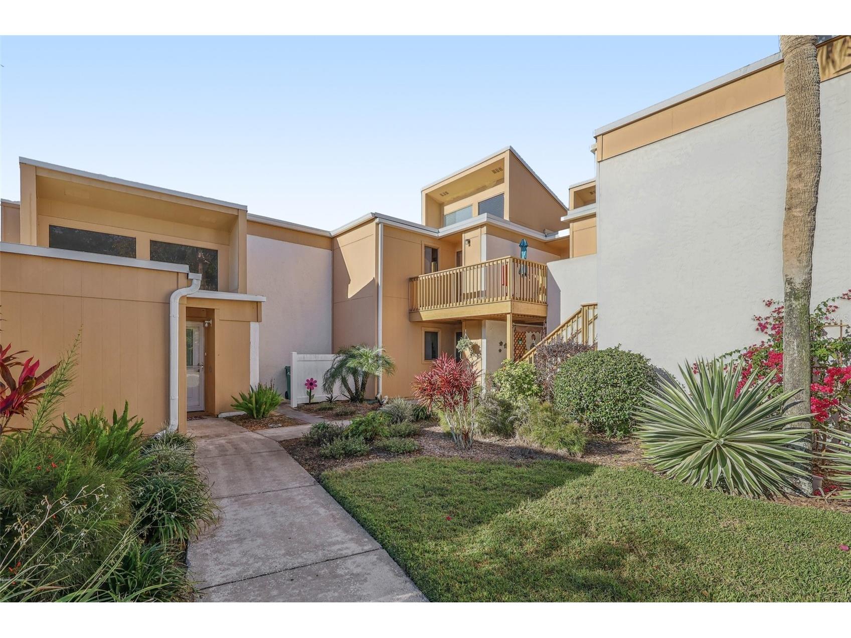 1051 S Highland Street #3B Mount Dora FL 32757 G5106535 image3