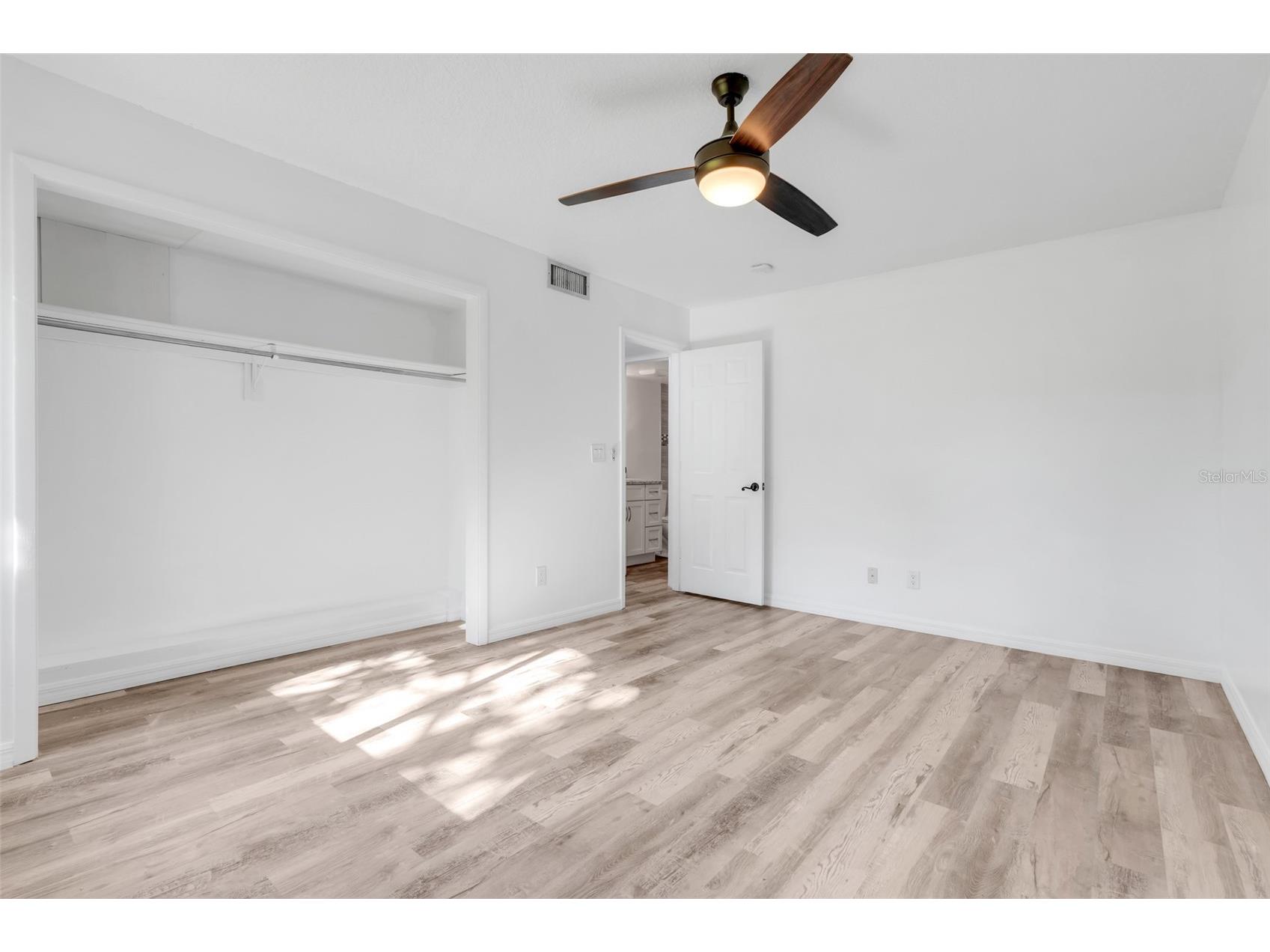 1051 S Highland Street #4B Mount Dora FL 32757 G5108962 image18